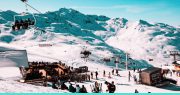 Skiorte und Marketing: wie unterhalten Sie Winterurlauber?